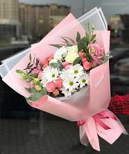Букет цветов из:  Розы, Лизиантусы и Хризантемы в Калинино